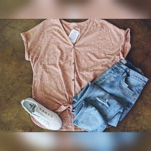 Mauve knot tee